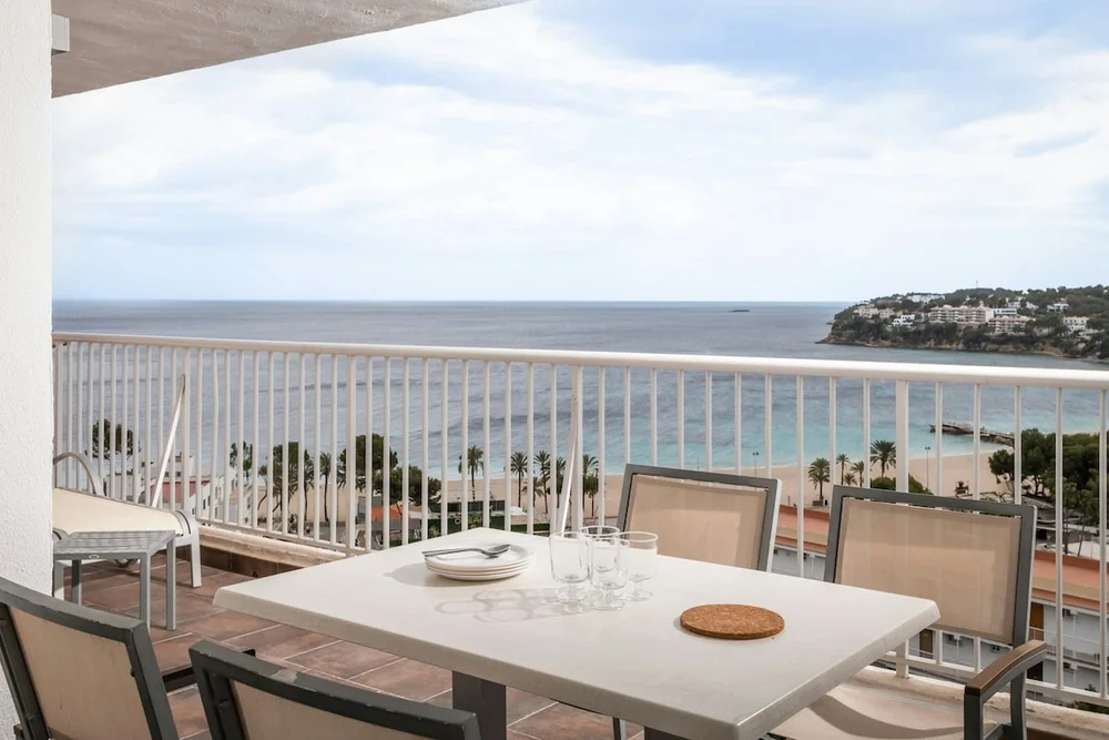 2-Bedroom Premium Sea View with Half Board
