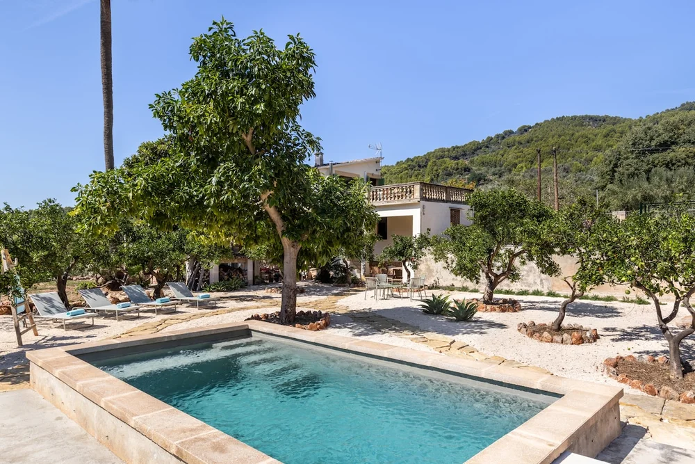 Can Ozonas - Rustic House w/ Pool between Soller &