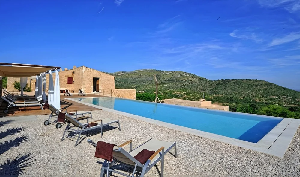 Luxurious house ideal for events