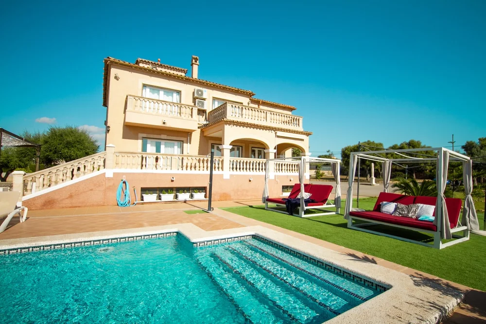 Prestige Mansion