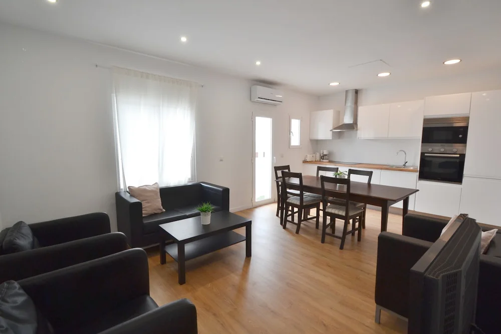 Apartment near Paseo Blanquerna