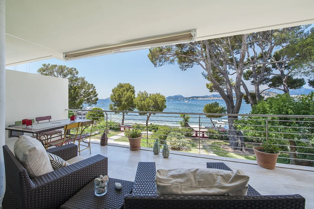 Seafront Apt Vora Dor by Js Properties