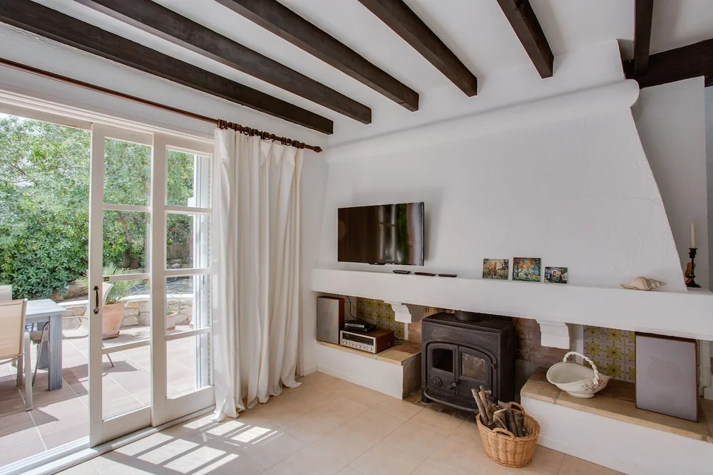 Villa Cala Padri House facing the sea