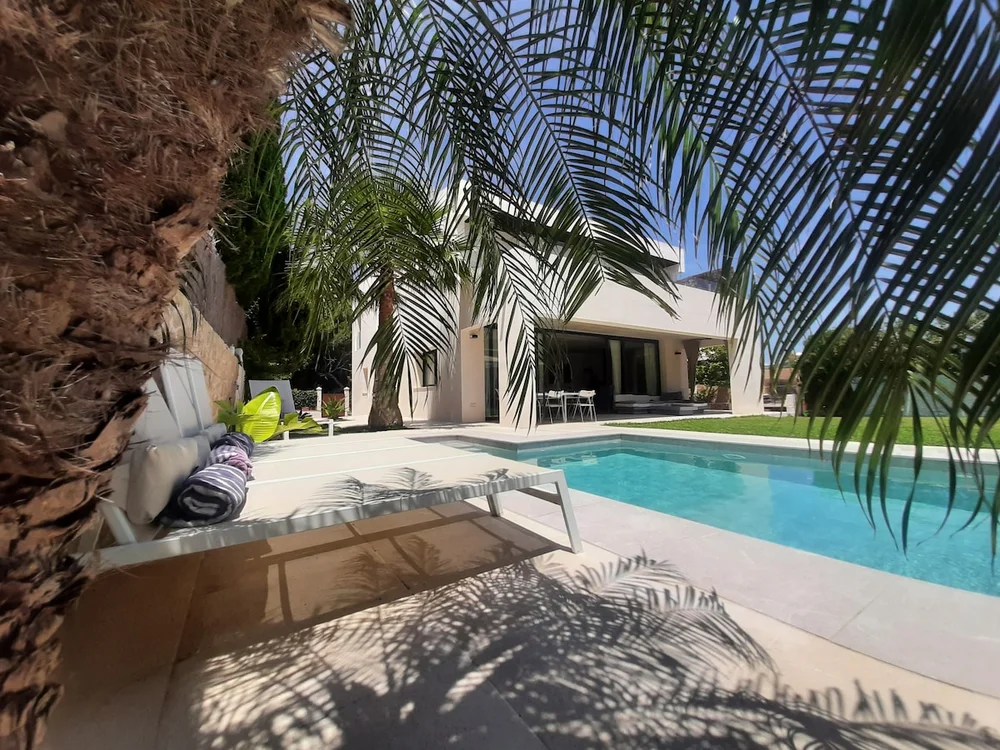 Pool Safety Fence, ACo, Heating