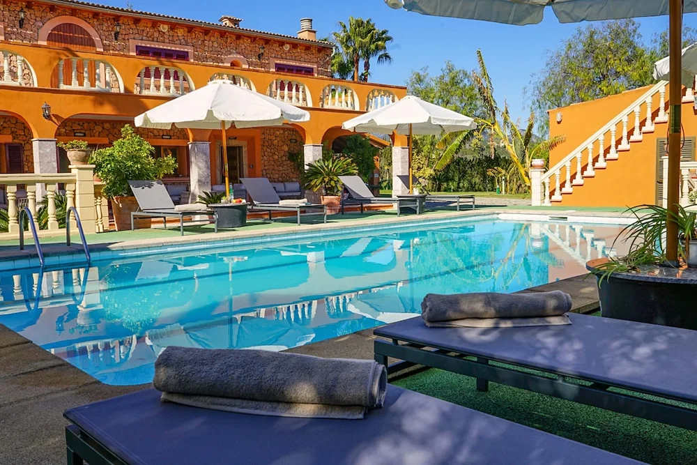 Villa Ses Porrasses by Sealand Villas