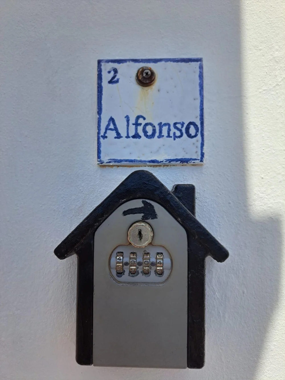 Punt Blanc Residences: Alfonso Residence