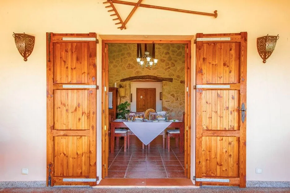 Fantastic private villa with views, a swimming pool and a barbecue