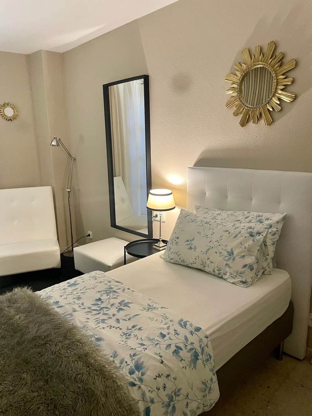 Sophisticated room in SuperCentral Location
